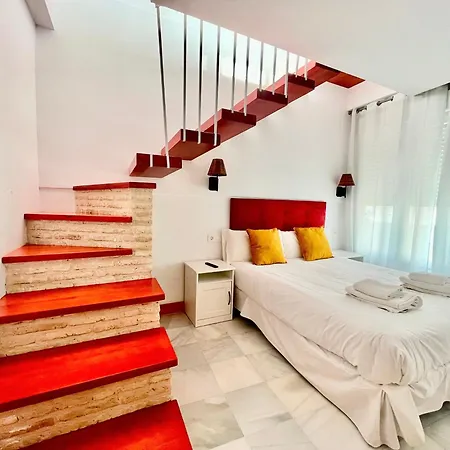Philippe's Triana Con Terraza Apartment Seville